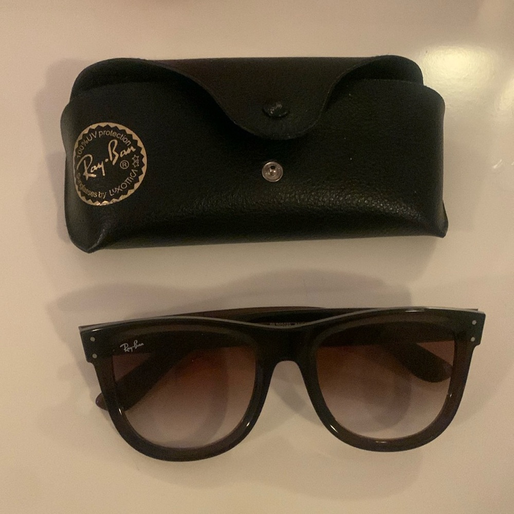 Ray-Bans excellent condition , wayfarer reverse , polished transparent brown